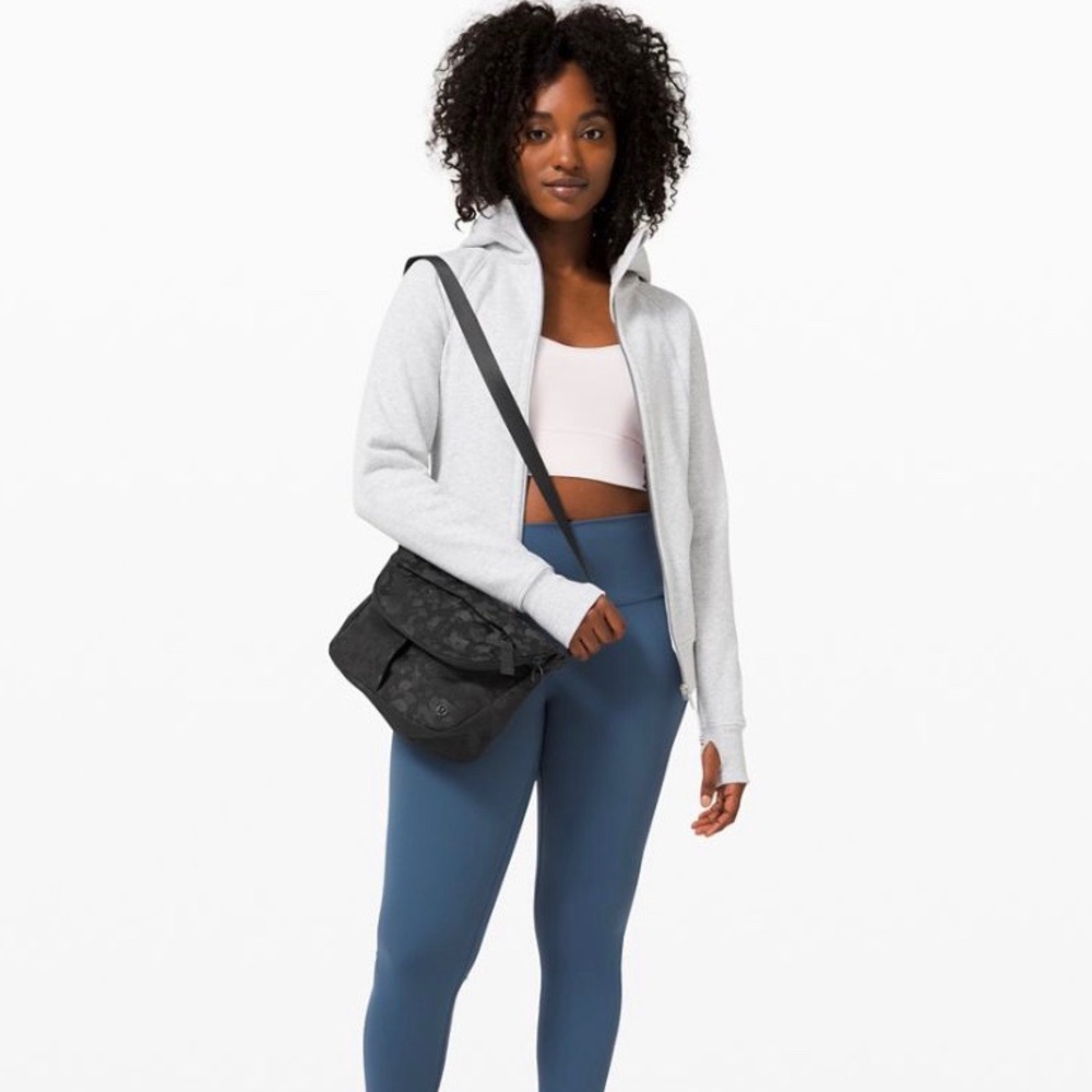 LAST ONE:LululemonAll Night Festival Crossbody Bag - Picture 2 of 16